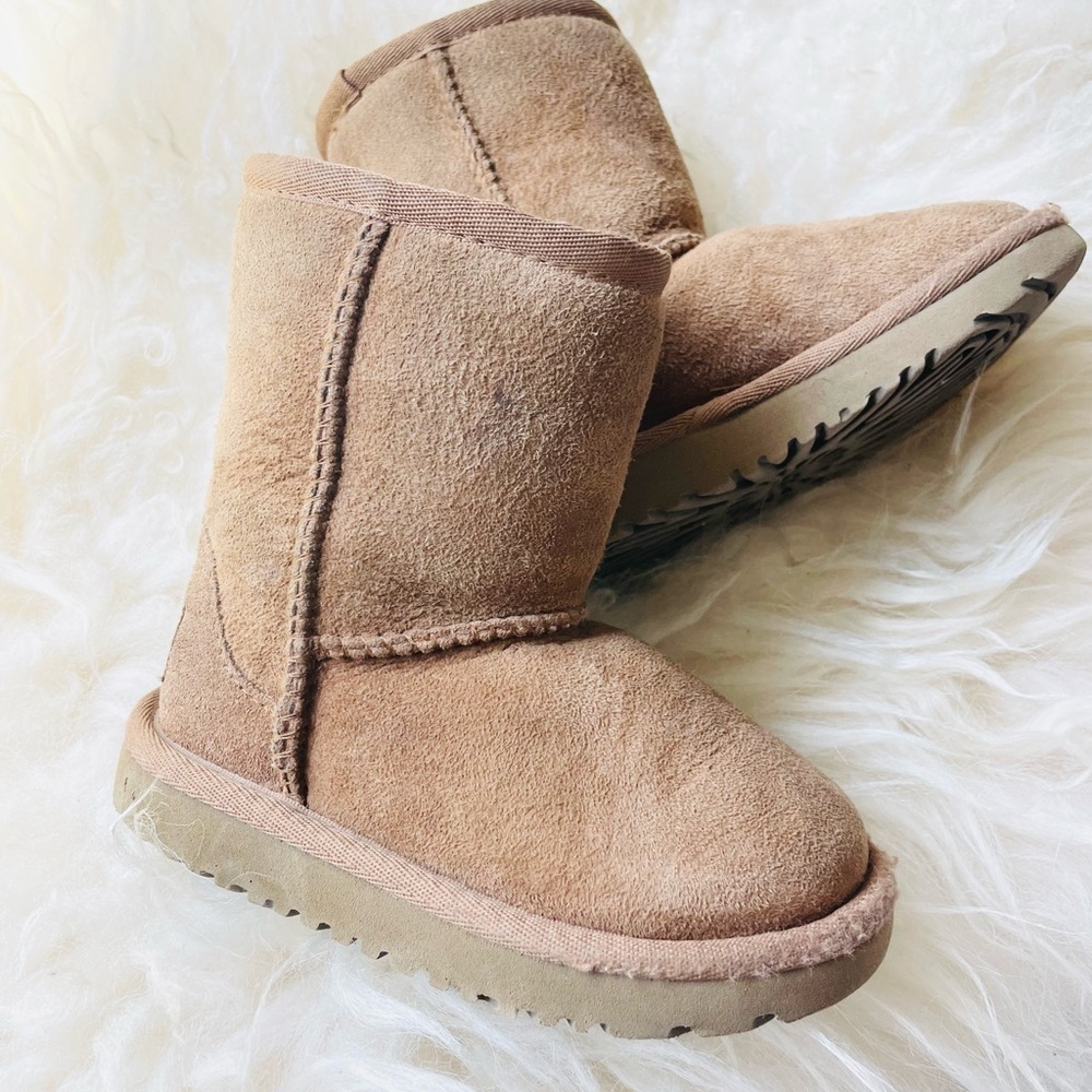 UGG Toddler Boots in  Chestnut